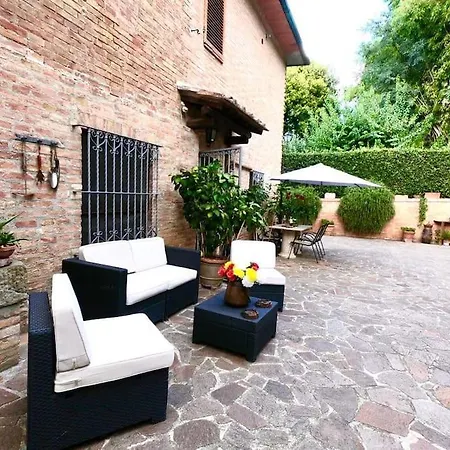 Casa Lazzaro Al Centro Di Siena Villa Exterior photo